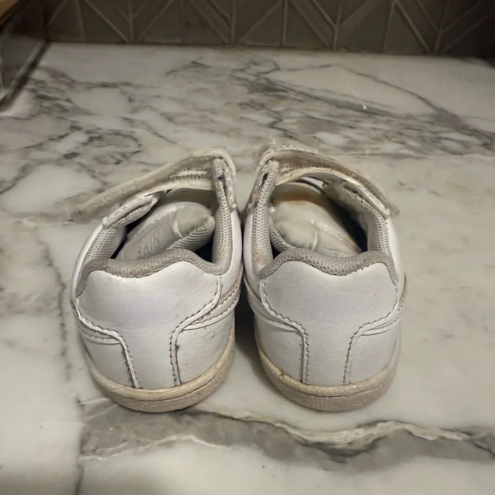 $8 ADD ON‎ nike 5c c5 shoes adidas gazelle samba zara toddler h&m